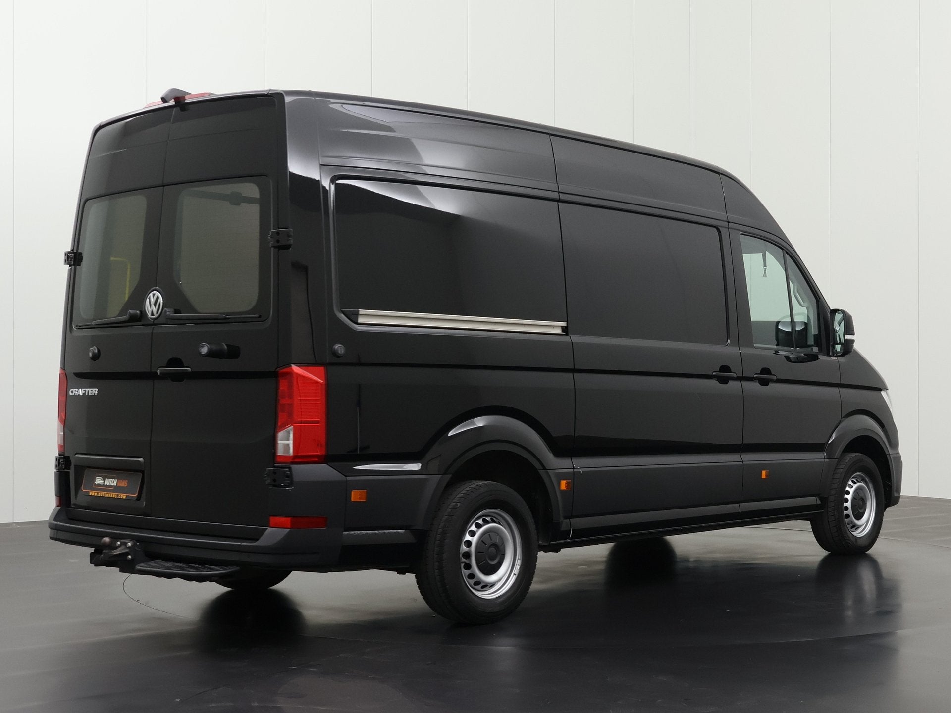Volkswagen Crafter 2.0TDi 177PK Automaat L3H3 Highline | Led, Stof, Gebruikt, 4 cilinders, Volkswagen