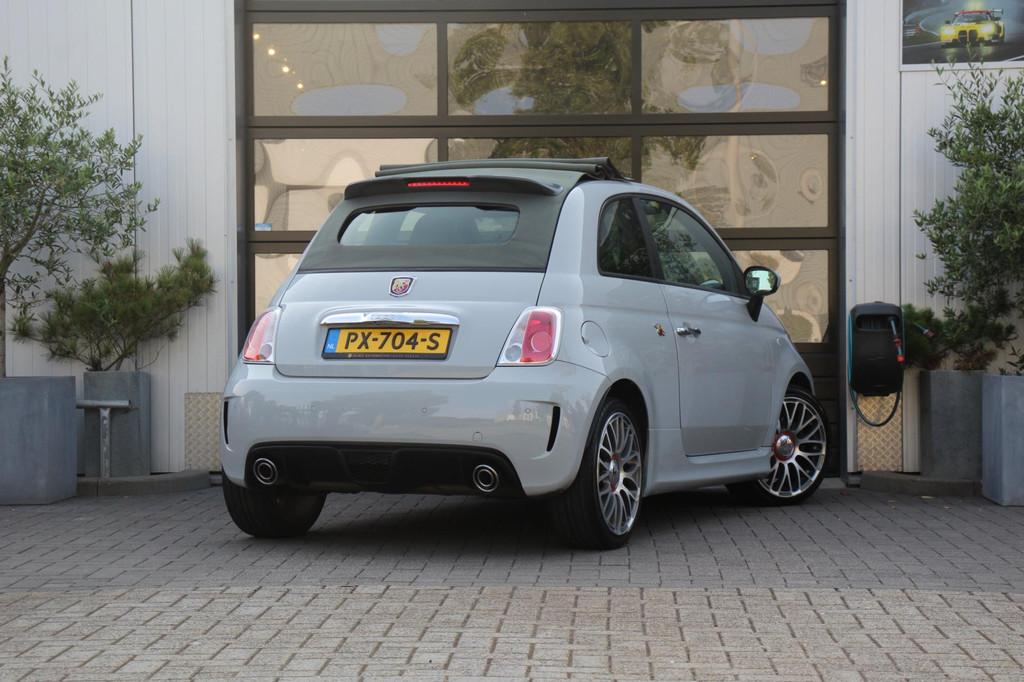 ABARTH 500 C 1.4 T-Jet Scorpione - ALCANTARA - AUX/USB - 17I, Auto's, Abarth, Voorwielaandrijving, Euro 5, Zwart, 4 cilinders