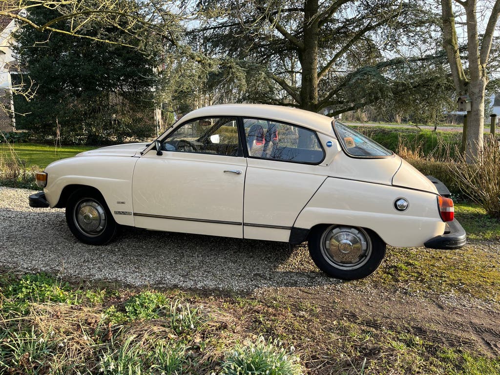 Saab 96 1.5 L 1978 Wit, foto 3