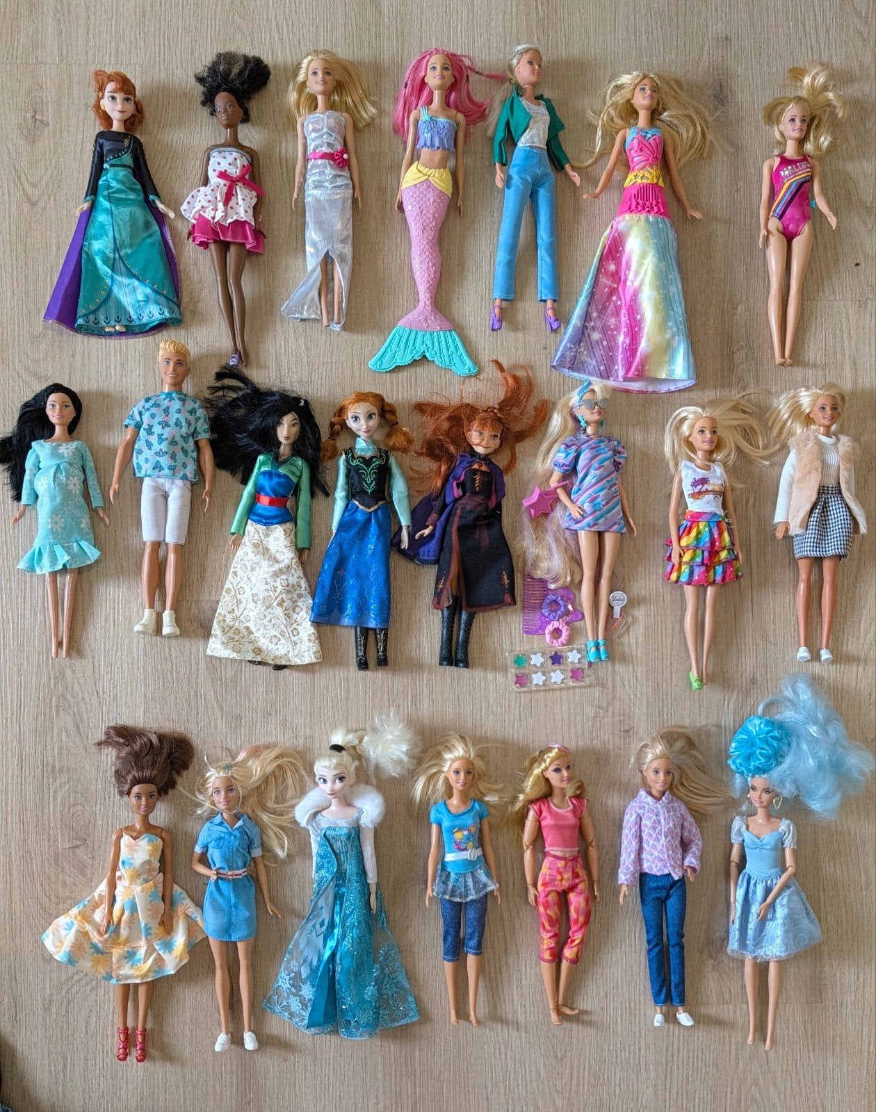 Barbie collectie: poppen, huis, auto's, paarden en kleding, Ophalen, Barbie