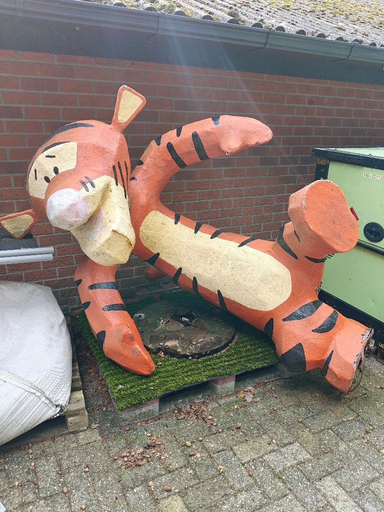 Polyester carnavalspop Tiger Tijgertje, Ophalen, Gebruikt, Feestartikel, Carnaval