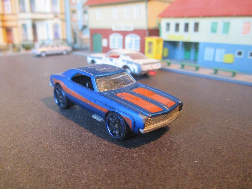 1967 Chevrolet Camaro - Hotwheels met te openen motorkap, Hobby en Vrije tijd, Modelauto's | Overige schalen, Ophalen of Verzenden