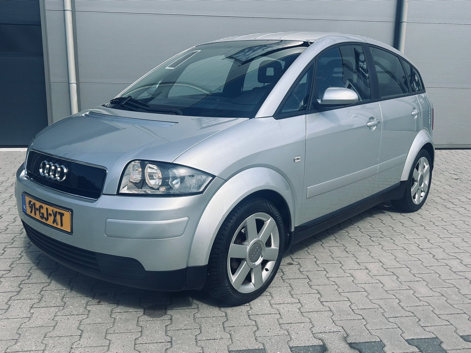 Audi A2 met een zeer lage kilometerstand., Voorwielaandrijving, 74 pk, 31 €/maand, 4 cilinders