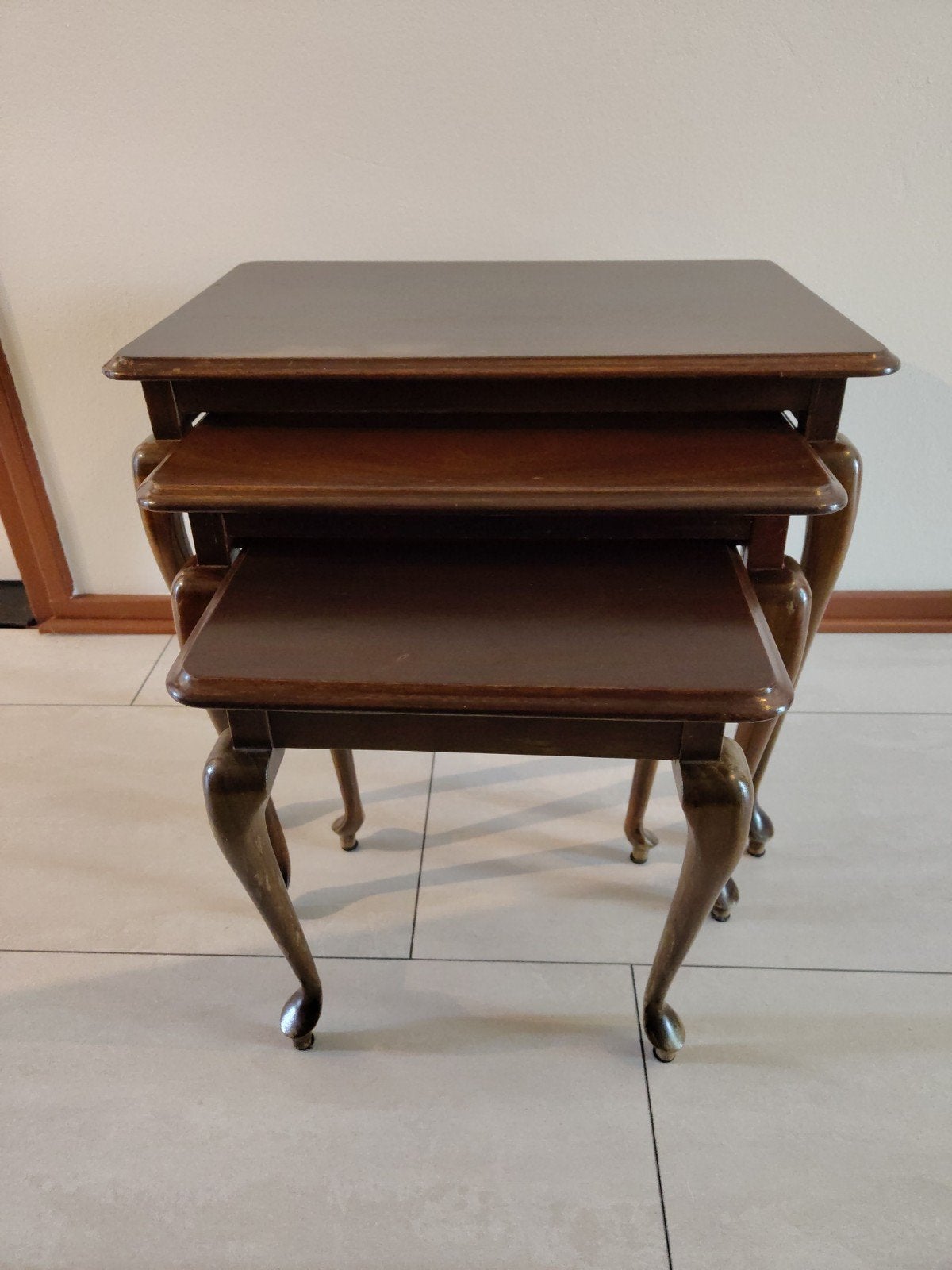Set van 3 houten bijzettafels - queen ann, Ophalen, Gebruikt, 50 tot 100 cm, 50 tot 100 cm