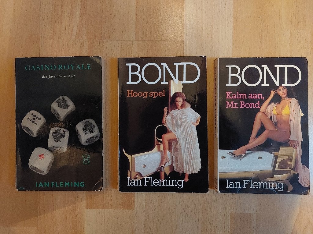 3 boeken James Bond, Ophalen of Verzenden, Gelezen, Ian Fleming
