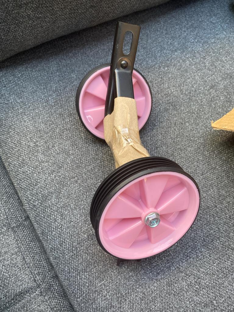 Roze zijwieltjes voor kinderfiets - Nieuw, Ophalen, Nieuw