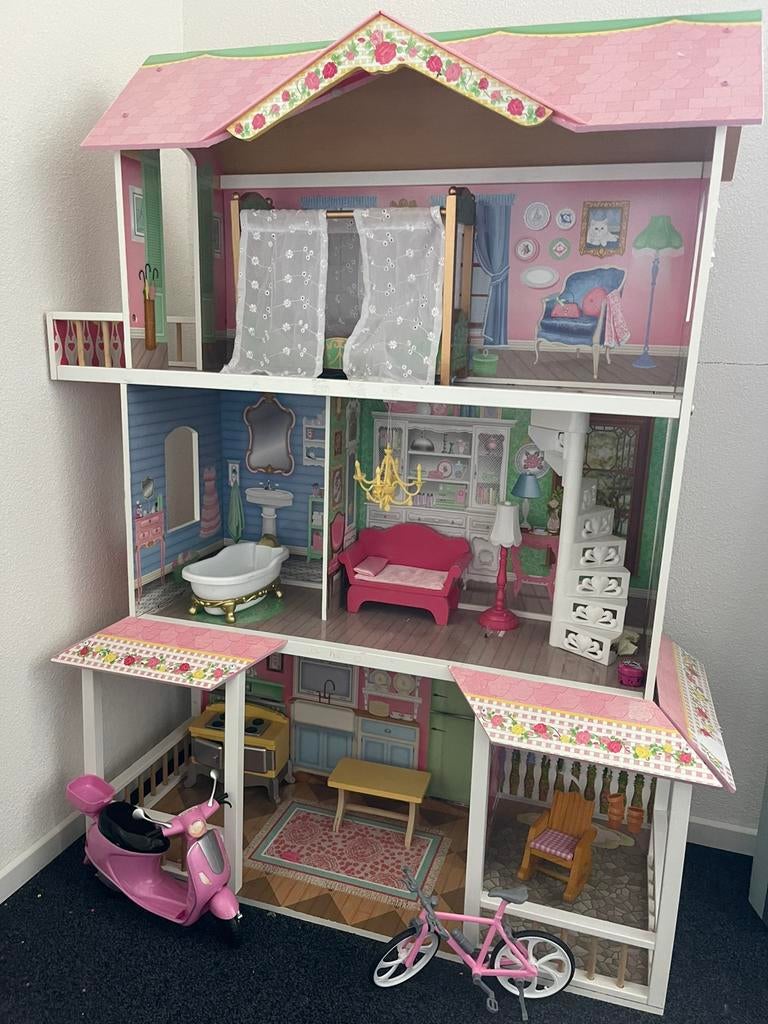 Poppenhuis met inrichting, Ophalen, Gebruikt, Poppenhuis