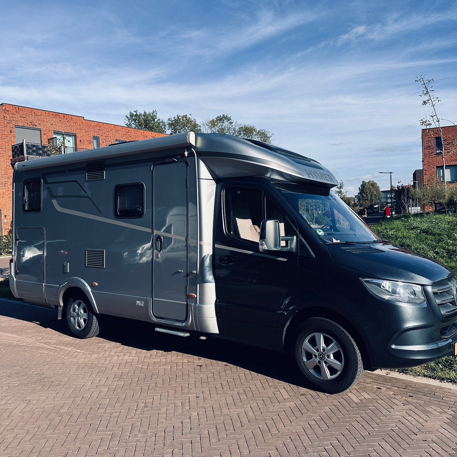 Hymer B-MC T 580 Edition1One 177Pk automaat 2x airco, Caravans en Kamperen, Automaat, Verwarmde buitenspiegels, Ringverwarming
