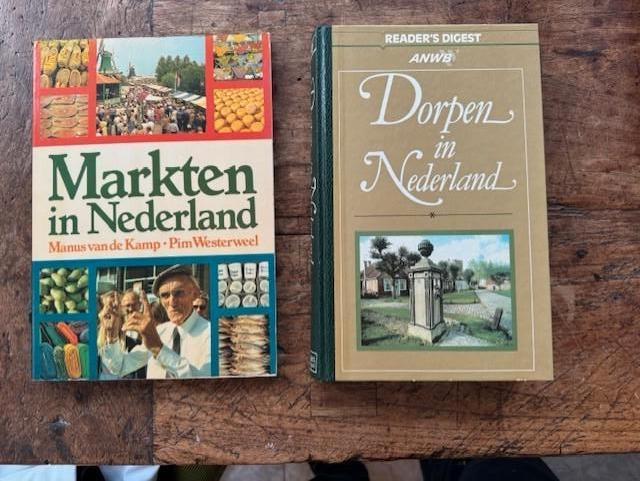 Dorpen en markten in Nederland 2 boeken eur 8,--, Ophalen of Verzenden, Gelezen, Manus van de kamp - Pim westerweel. ANWB