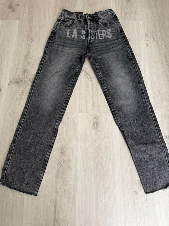 La Sisters Zwarte Dames Jeans Maat S - Zgan, Kleding | Dames, Ophalen of Verzenden, Zo goed als nieuw, Zwart, W28 - W29 (confectie 36)