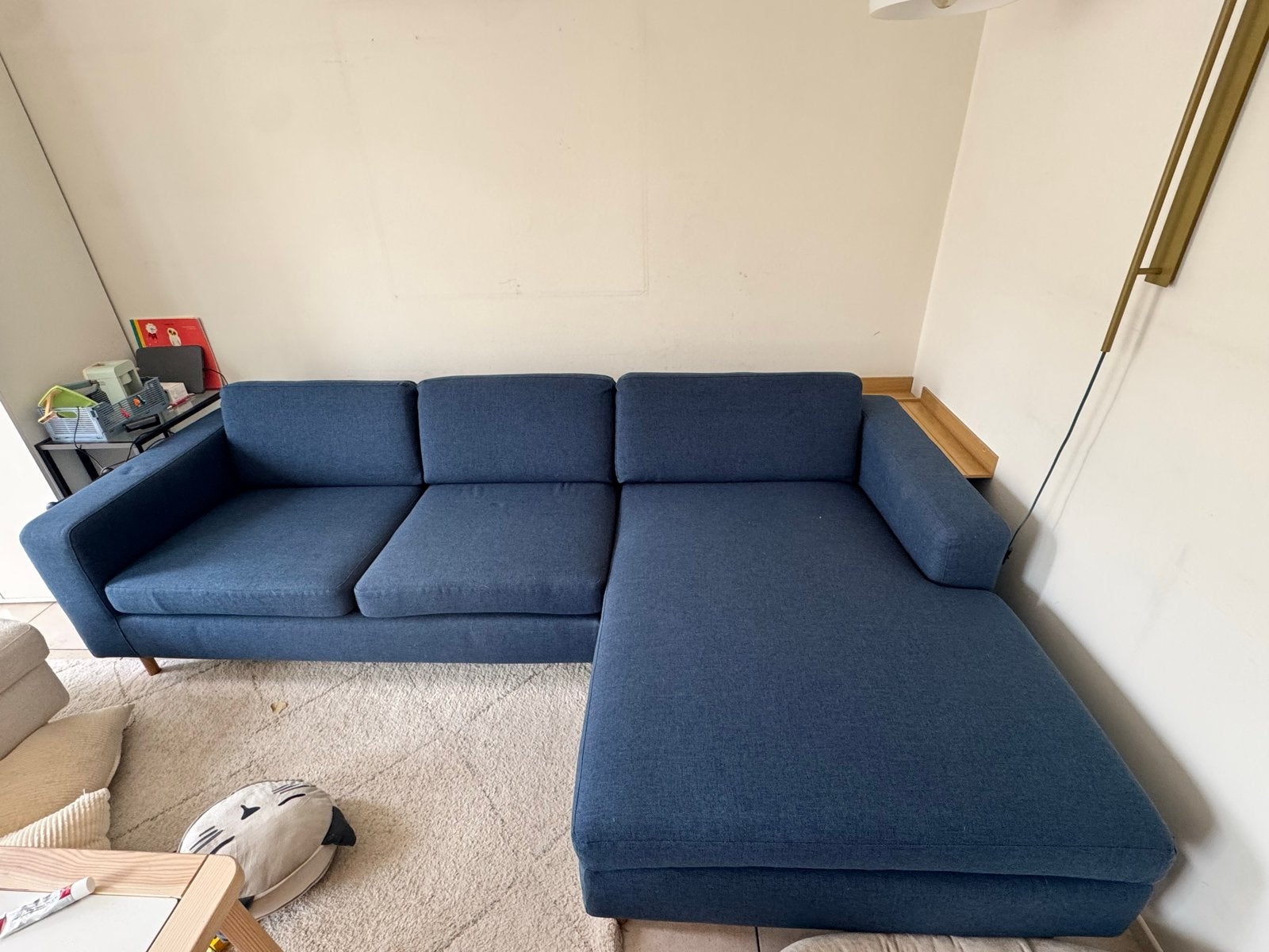 Bolia 3,5-zitsbank met chaise longue rechts, blauw (Nantes), Huis en Inrichting, Banken | Bankstellen, Gebruikt, Hoekbank, Vierpersoons of meer