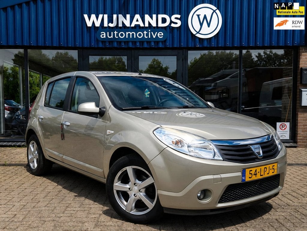 Dacia Sandero 1.2 Lauréate Airco Elektr ramen Lm Nieuwe APK, Auto's, Dacia, Voorwielaandrijving, 31 €/maand, Origineel Nederlands