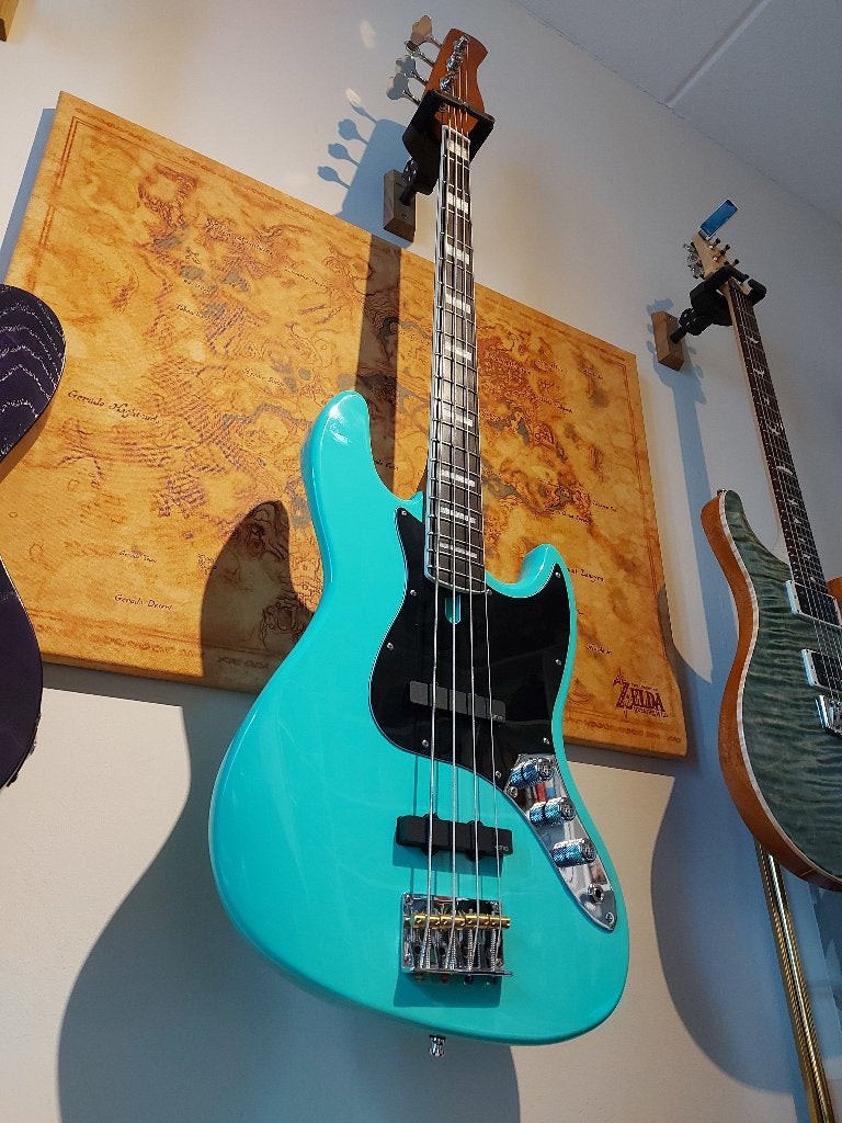 Sire V5R 4-String Jazz Bas met EMG Pickups, Ophalen, Gebruikt, Elektrisch