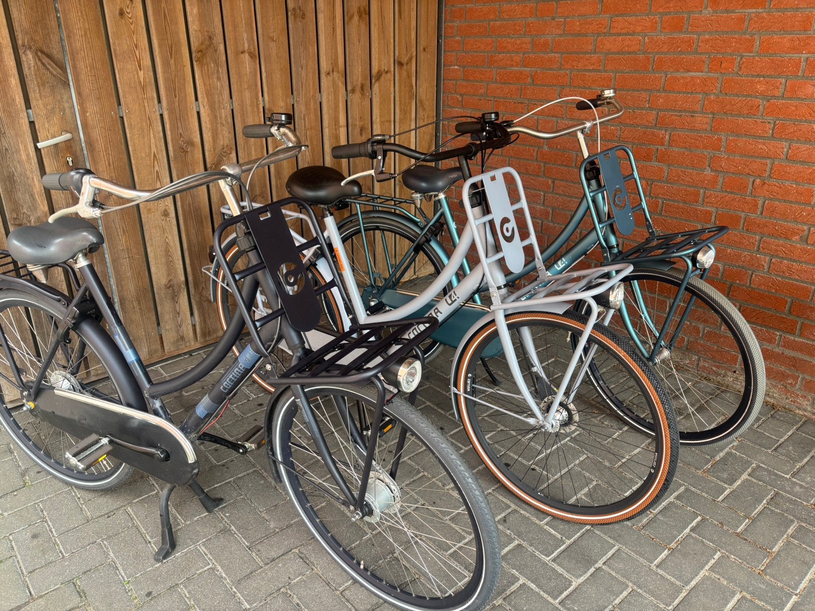 3x 28 inch | cortina u4 | H57 | zie omschrijving, Fietsen en Brommers, Fietsen | Dames | Damesfietsen, Versnellingen, 56 cm of meer