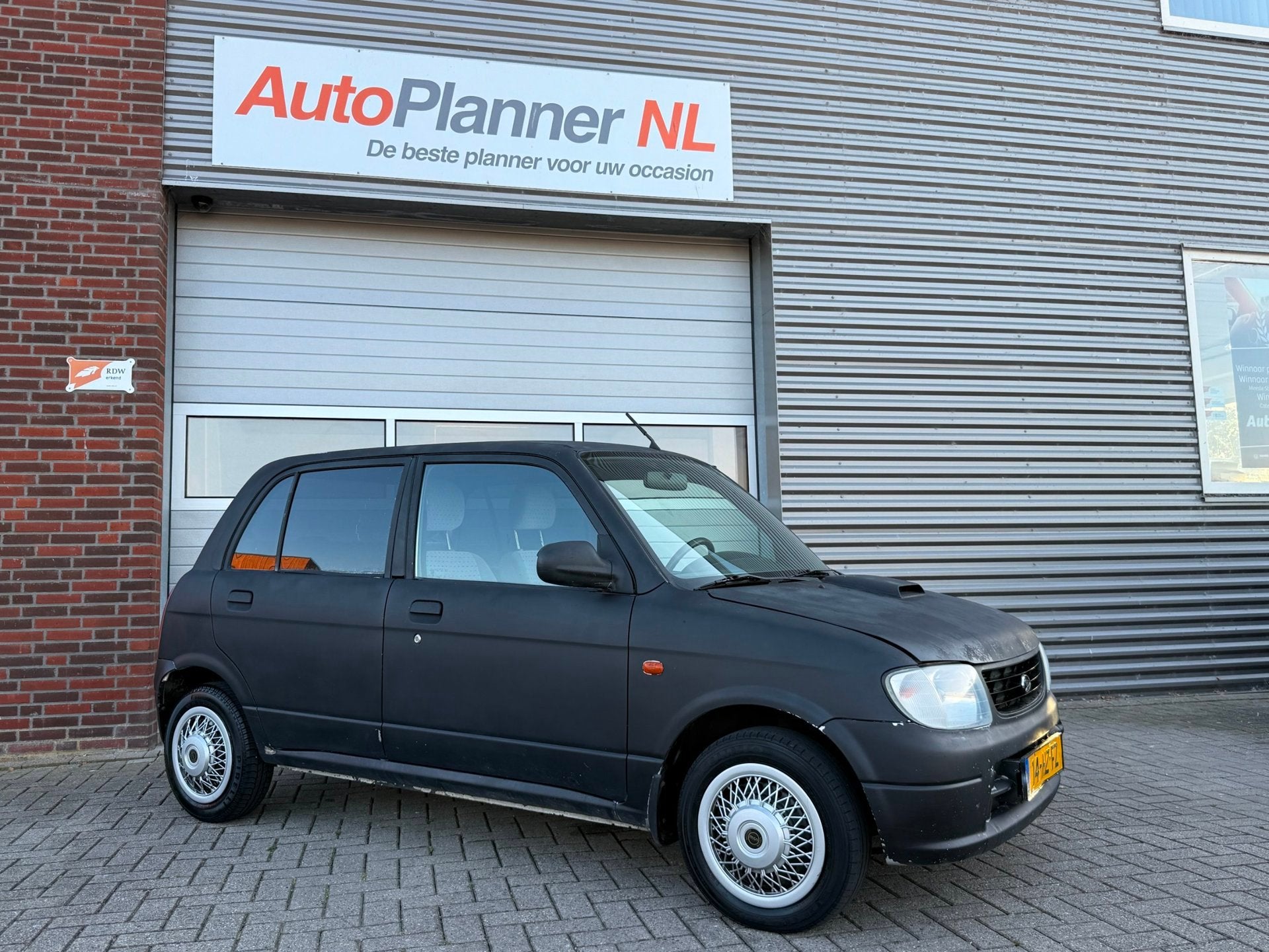 Daihatsu Cuore 1.0-12V DVVT STi! Automaat! Lage kmstand!, Auto's, Daihatsu, 18 €/maand, 4 stoelen, Cuore, Origineel Nederlands