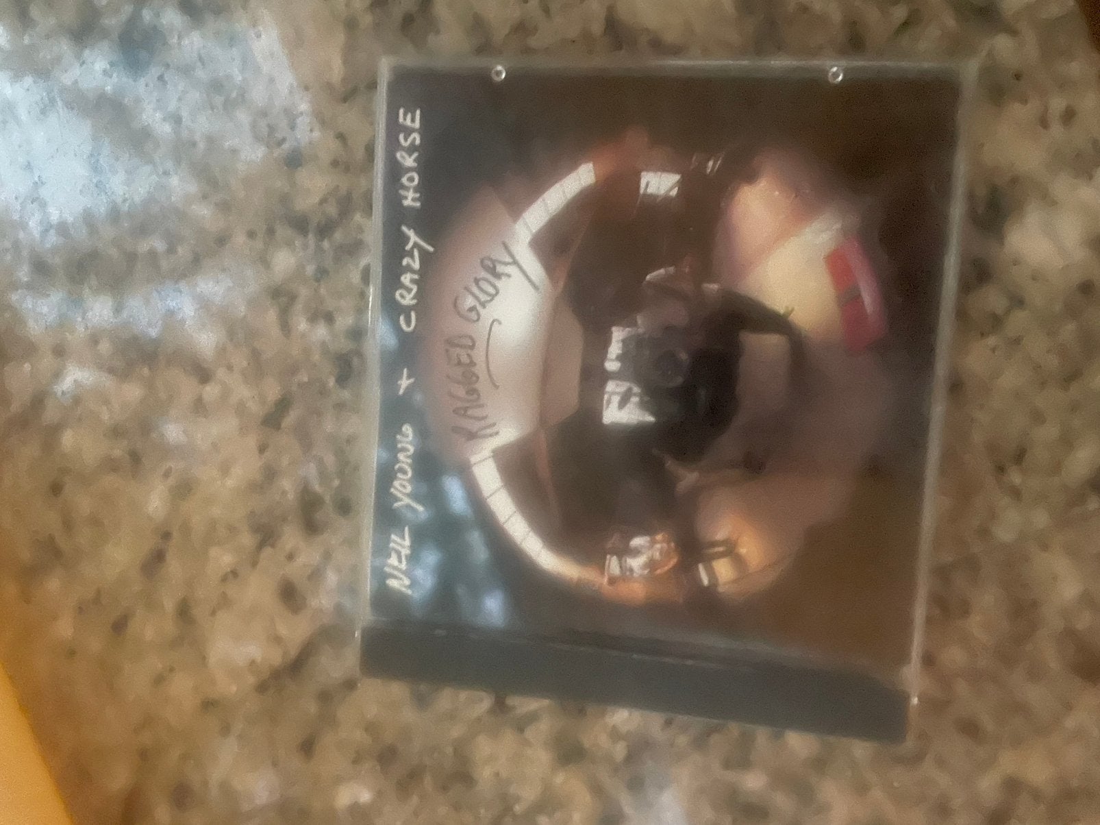 Cd neil young ragged glory, Ophalen of Verzenden, Zo goed als nieuw, Poprock