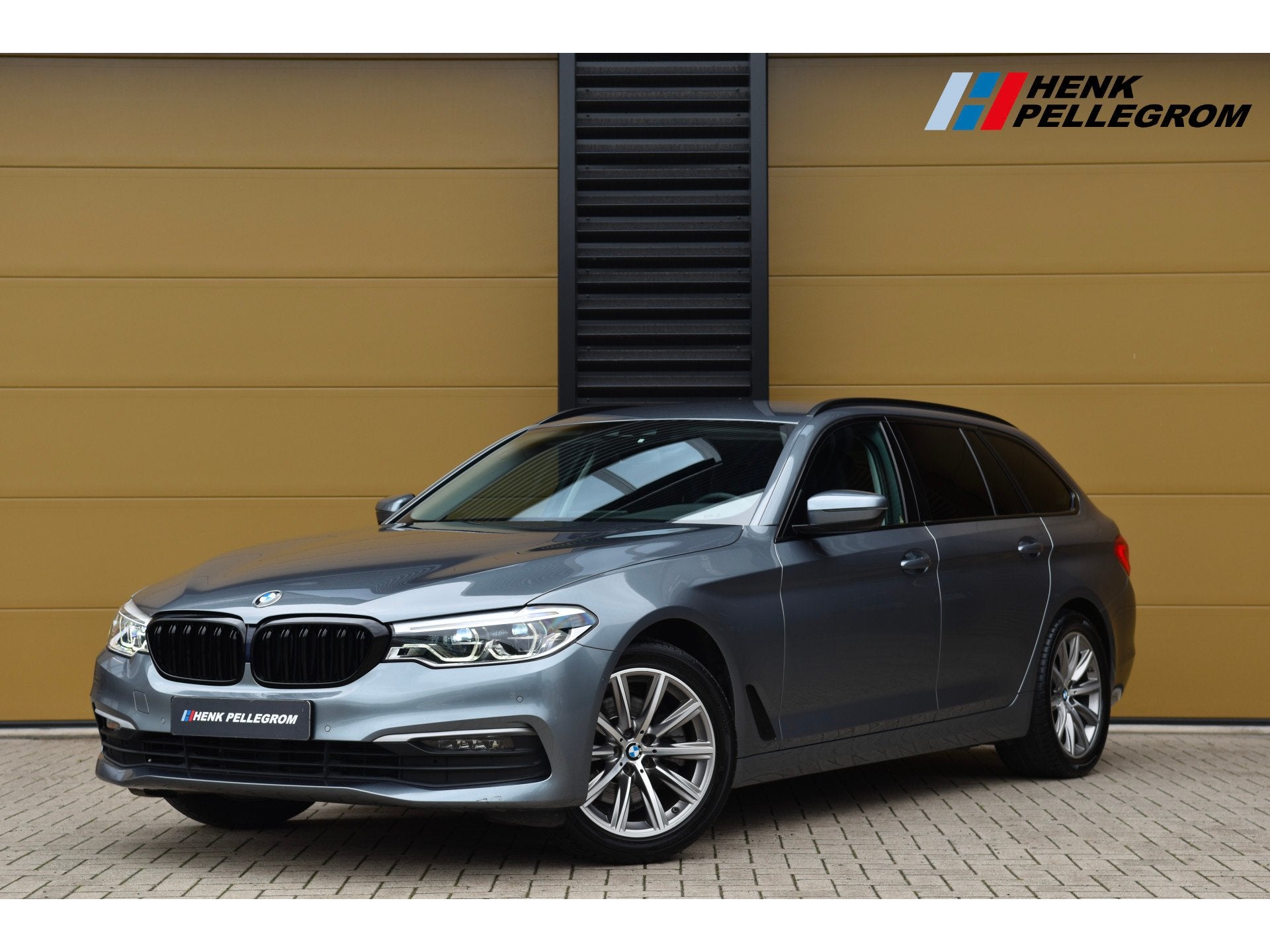 BMW 5 Serie Touring 520i High Executive Edition * Comfortsto