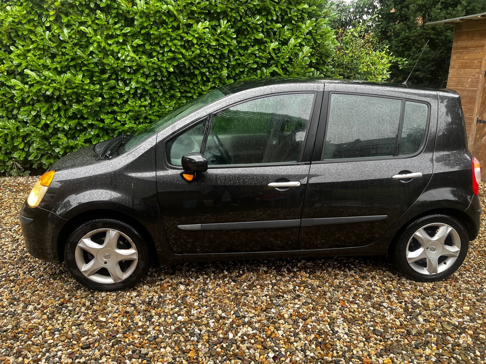 Renault Modus RIJKAAR/APK/HISTORY/BEURT/NAP/AIRCO/5drs//DIRE, Voorwielaandrijving, Gebruikt, Zwart, 4 cilinders