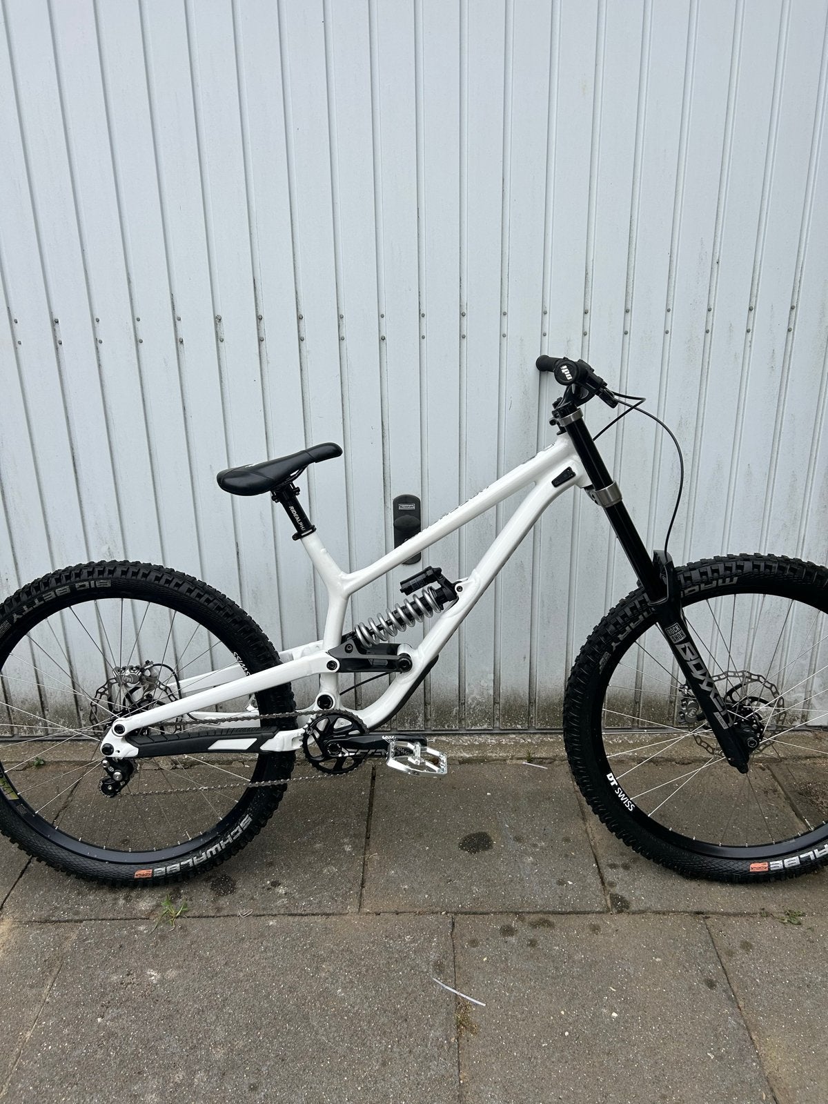 Custom Commencal Furious Freeride Downhill Bike, Fietsen en Brommers, Ophalen, 24 inch of meer, Gebruikt, Aluminium