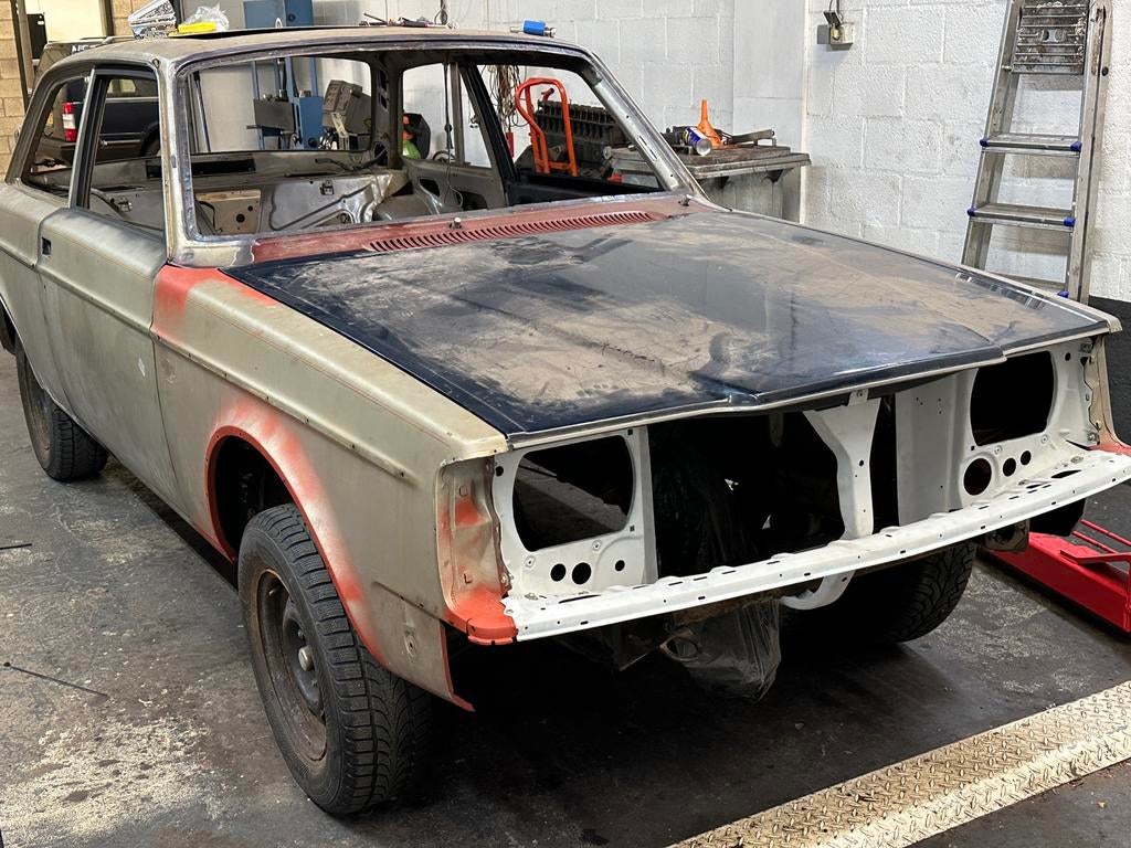 Volvo 240 244 245 242 gezocht, Ophalen of Verzenden, Volvo, Bumper