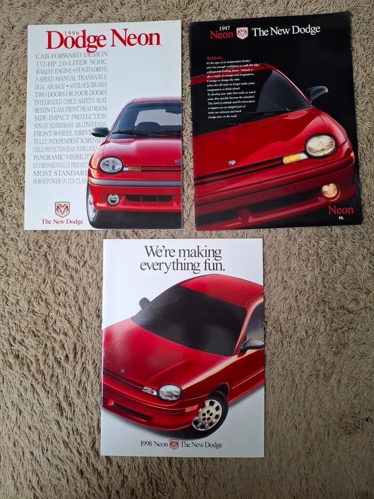 3x autofolder Dodge Neon, Verzenden, Zo goed als nieuw, Overige merken