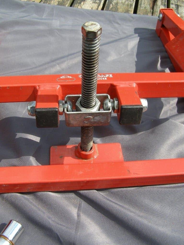 Leveler, Ophalen, Gebruikt