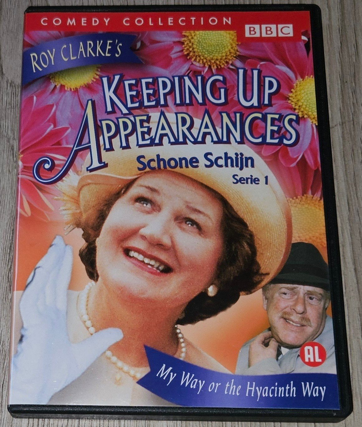 Keeping Up Appearances - Schone Schijn Serie 1 DVD, Cd's en Dvd's, Dvd's | Tv en Series, Gebruikt, Komedie, Seizoen 1, Alle leeftijden