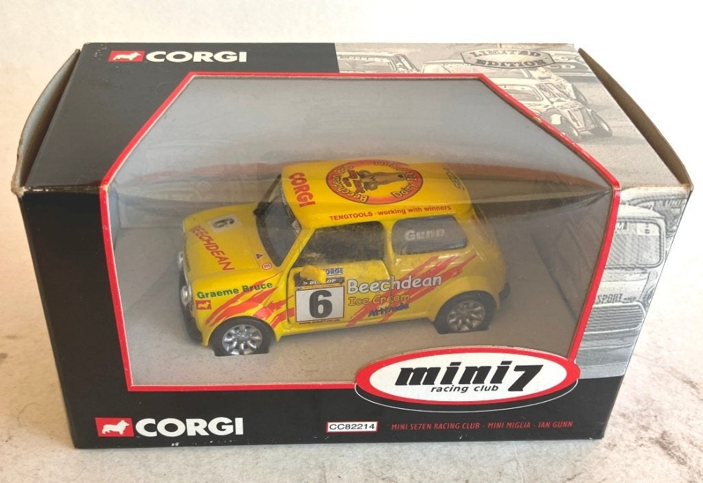 Mini Se7en Racing Club Ian Gunn Corgi CC82214., Ophalen of Verzenden, Zo goed als nieuw, Auto