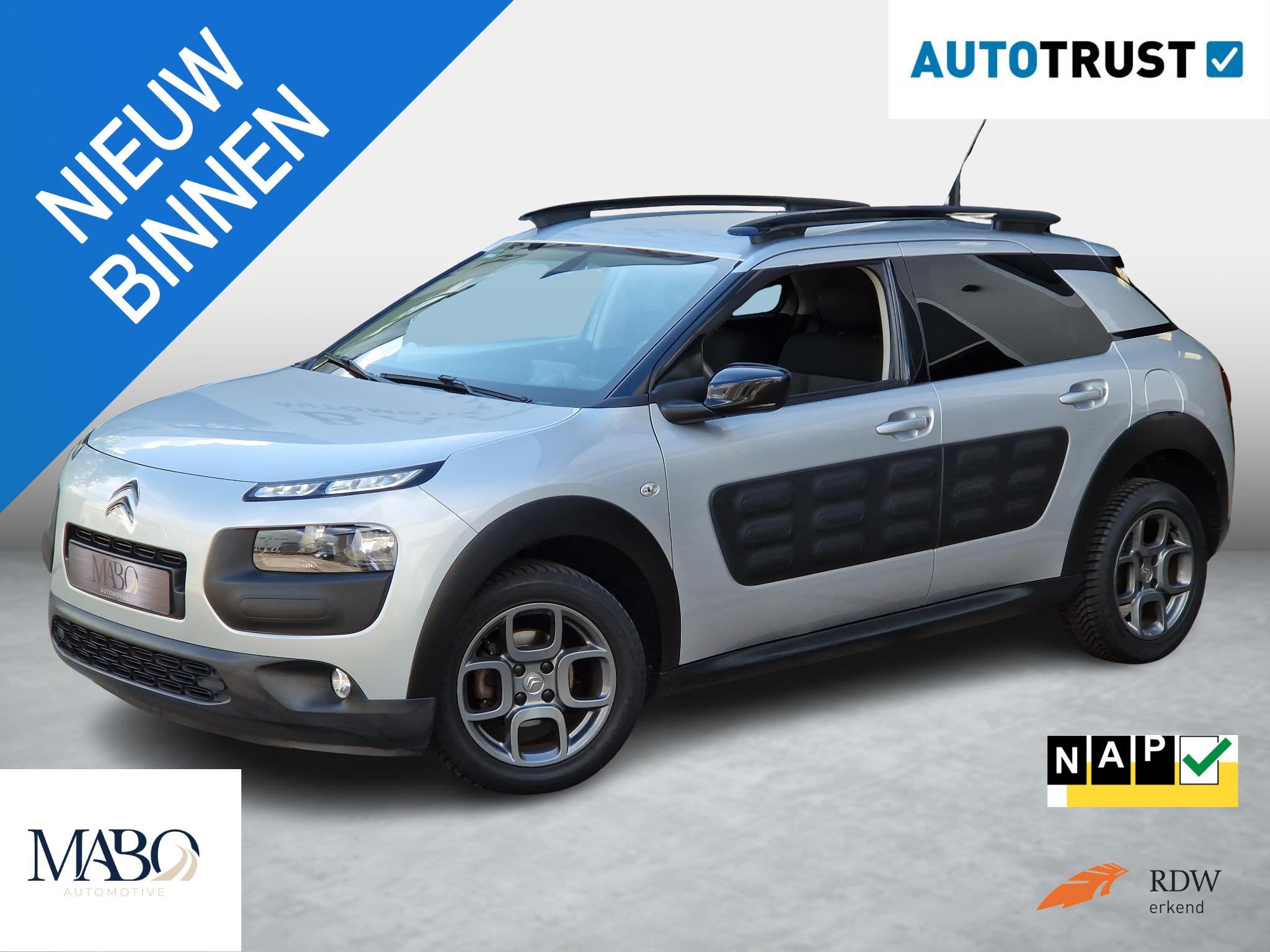 Citroen C4 Cactus 1.2 PureTech Shine D.Riem v.v.| Dealer.ond, Auto's, Stof, 1199 cc, Met garantie (alle), 995 kg