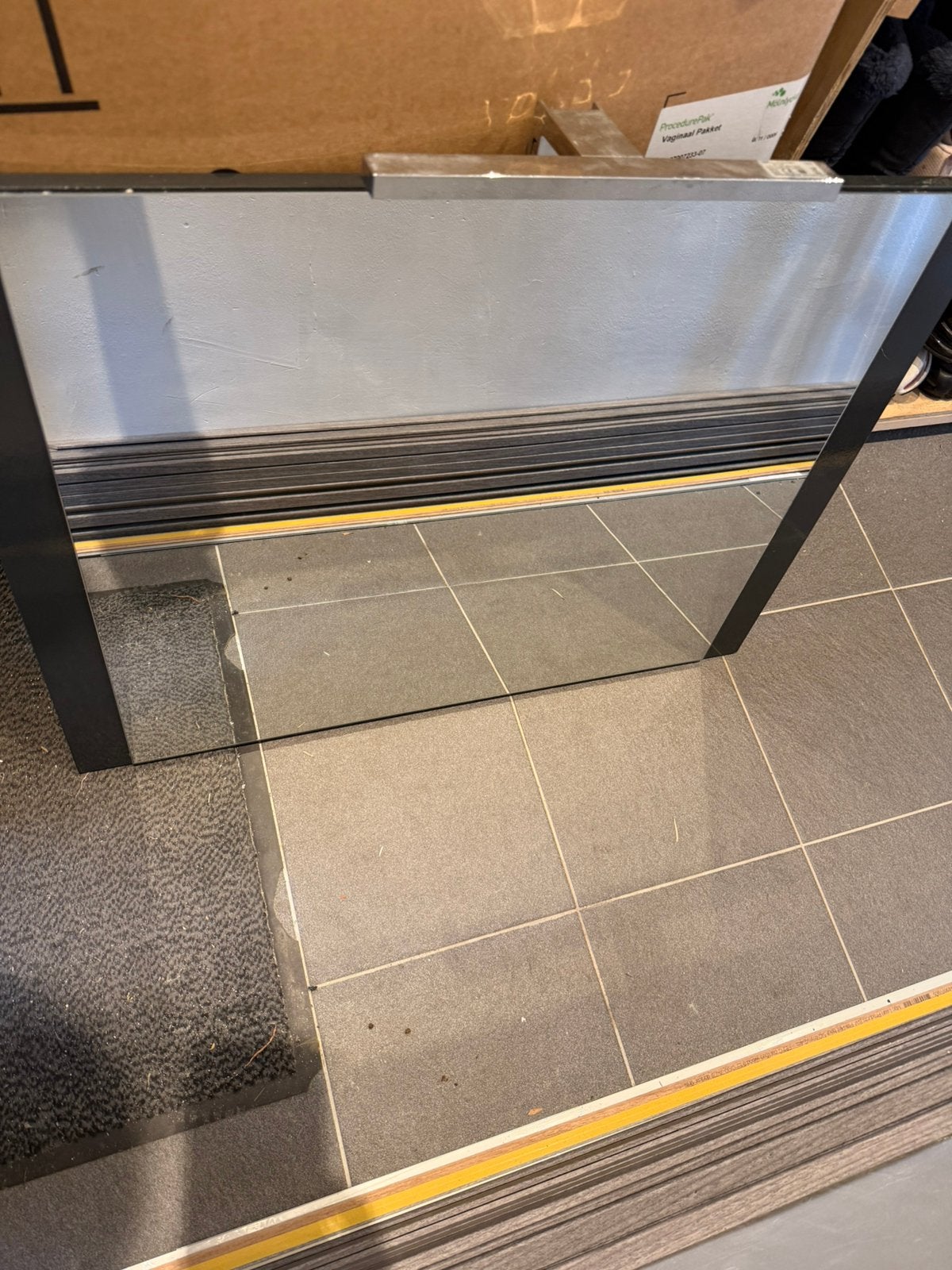 Spiegel op achterwand incl. verlichting, Ophalen, Overige typen, 50 tot 100 cm, Zo goed als nieuw