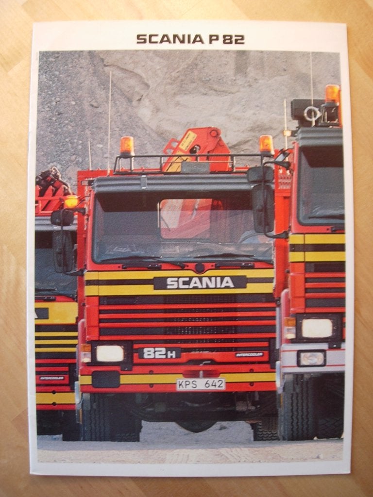 Scania P 82 Brochure 1984 - P82, Ophalen of Verzenden, Zo goed als nieuw, Overige merken, Scania