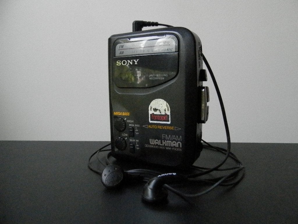 Sony Auto Reverse WM-FX305 + MDR-E808 (1994)(serviced), Ophalen of Verzenden, Walkman