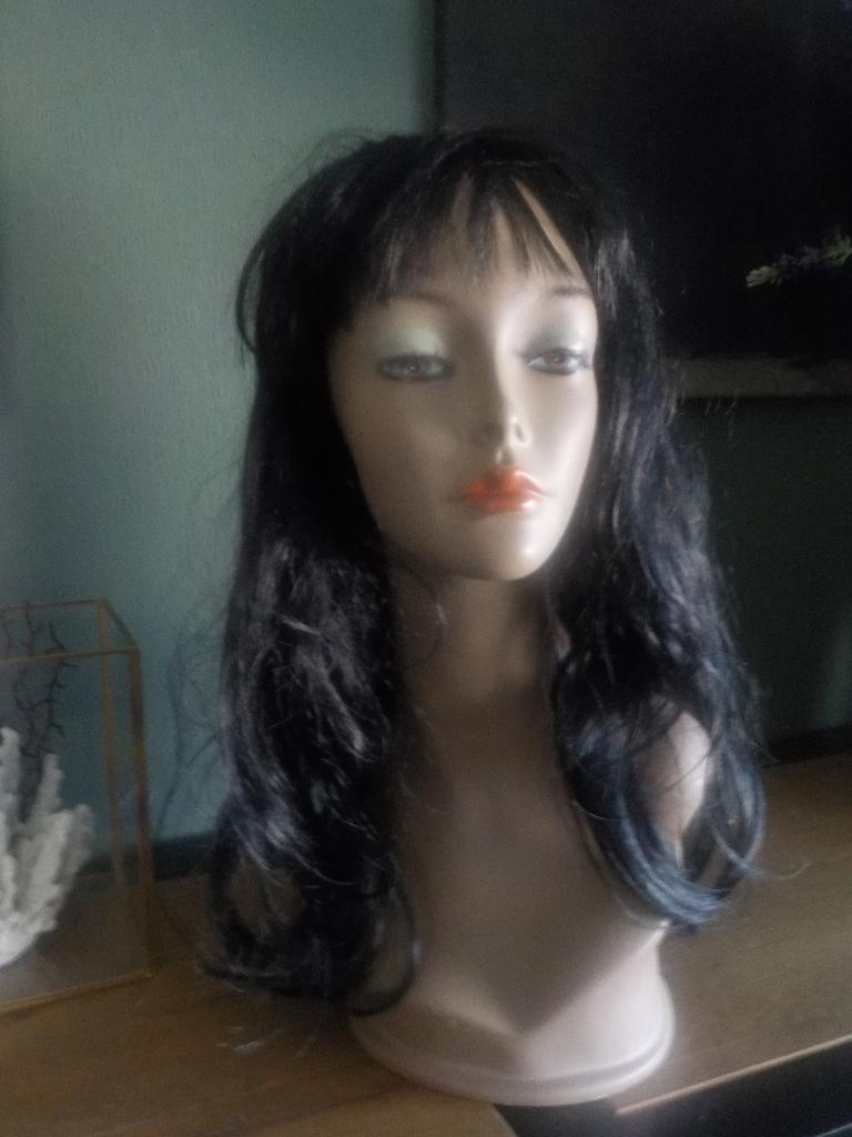 Nette Buste , mannequin hoofd voor hoedje of pruik, Antiek en Kunst, Curiosa en Brocante, Ophalen