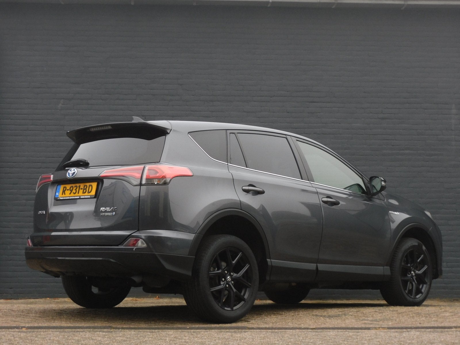 Toyota RAV4 2.5 Hybrid Dynamic Sport TOPSTAAT! CAMERA! NAVI!, Auto's, Stof, Bedrijf, 155 pk, Hybride Elektrisch/Benzine