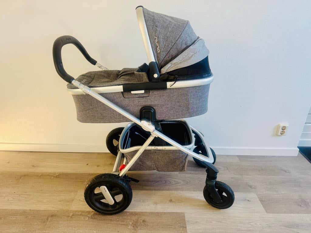 Nuna IVVI kinderwagen | 3-in-1 incl. Maxi-Cosi | topstaat!, Ophalen of Verzenden, Zo goed als nieuw, Met reiswieg
