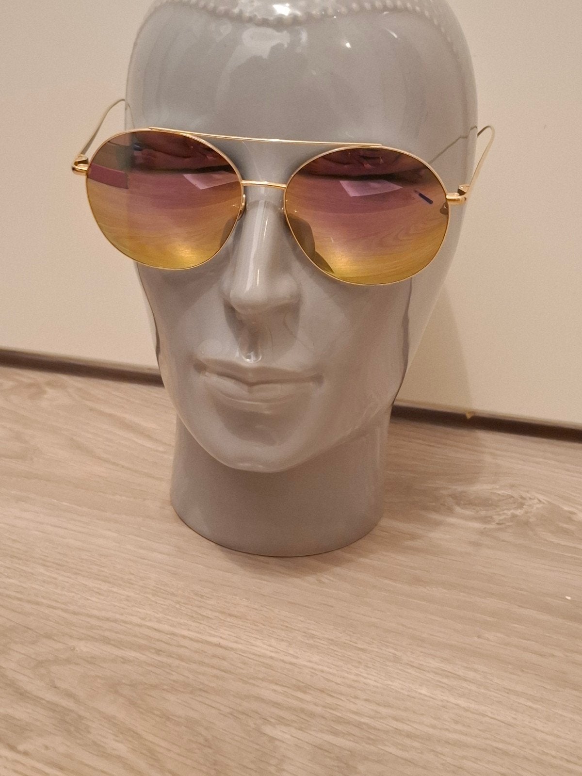 Frency&mercury aviator titanium zonnebril, Sieraden, Tassen en Uiterlijk, Zonnebrillen en Brillen | Dames, Ophalen of Verzenden