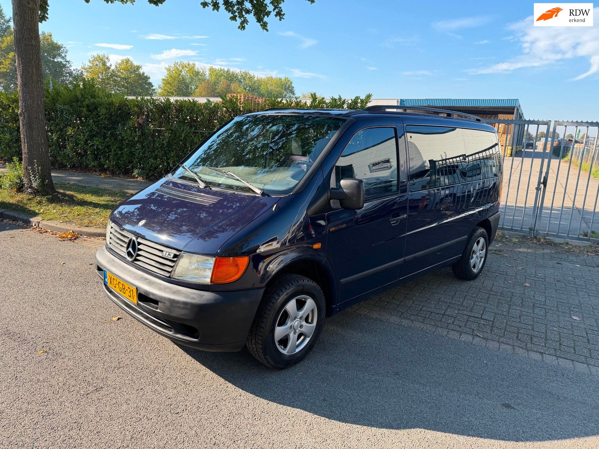 Mercedes-Benz Vito 113 9 persoons benzine, Auto's, Stof, Gebruikt, Zwart, 7 stoelen