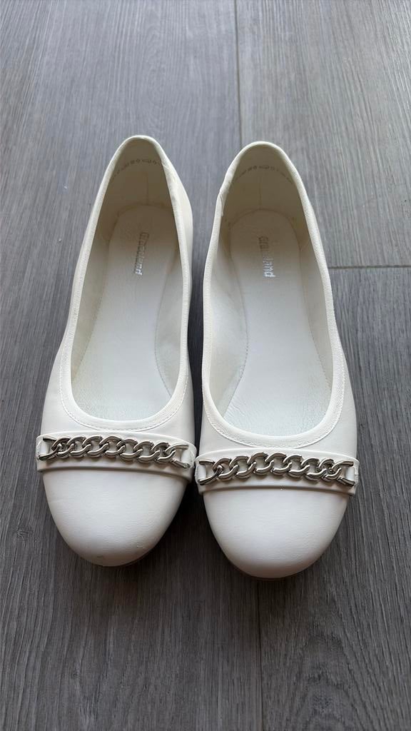 Witte ballerina’s van Graceland, Kleding | Dames, Schoenen, Wit, Gedragen, Ballerina's, Ophalen of Verzenden