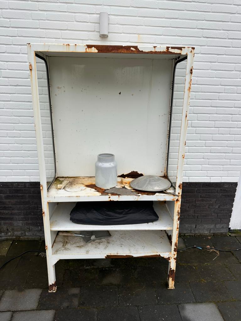 Gratis Vintage Apothekerskast / oud ijzer, Ophalen, Gebruikt, Minder dan 100 cm, Metaal