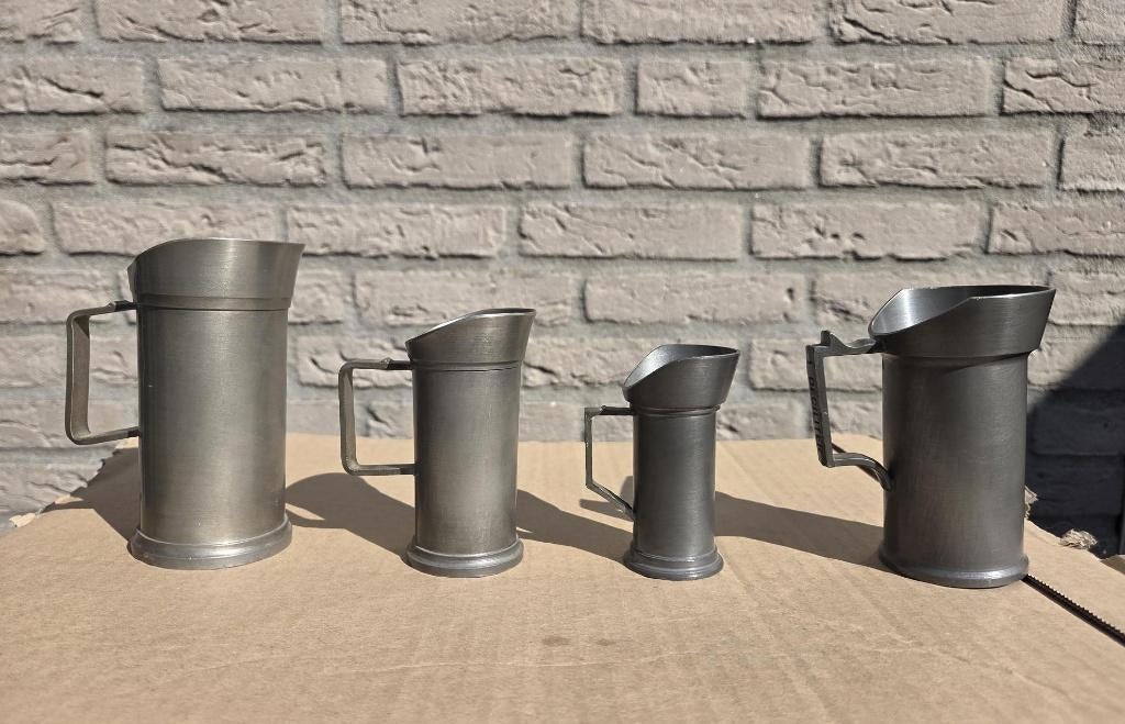 Set tinnen maatbekers, Antiek en Kunst, Antiek | Tin, Ophalen of Verzenden