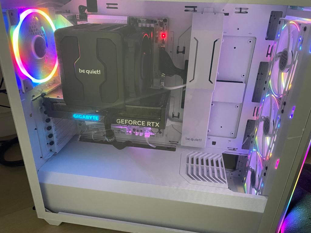 High-End Gaming PC: Ryzen 7 9800X3D, RTX 4070 Ti Super, Ophalen, 32 GB, Nieuw, Gaming