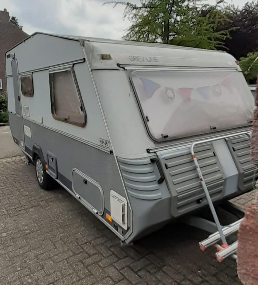 Kip Grey Line caravan uit 1992, Caravans en Kamperen, Koelkast, Kip, Particulier, Tot en met 4