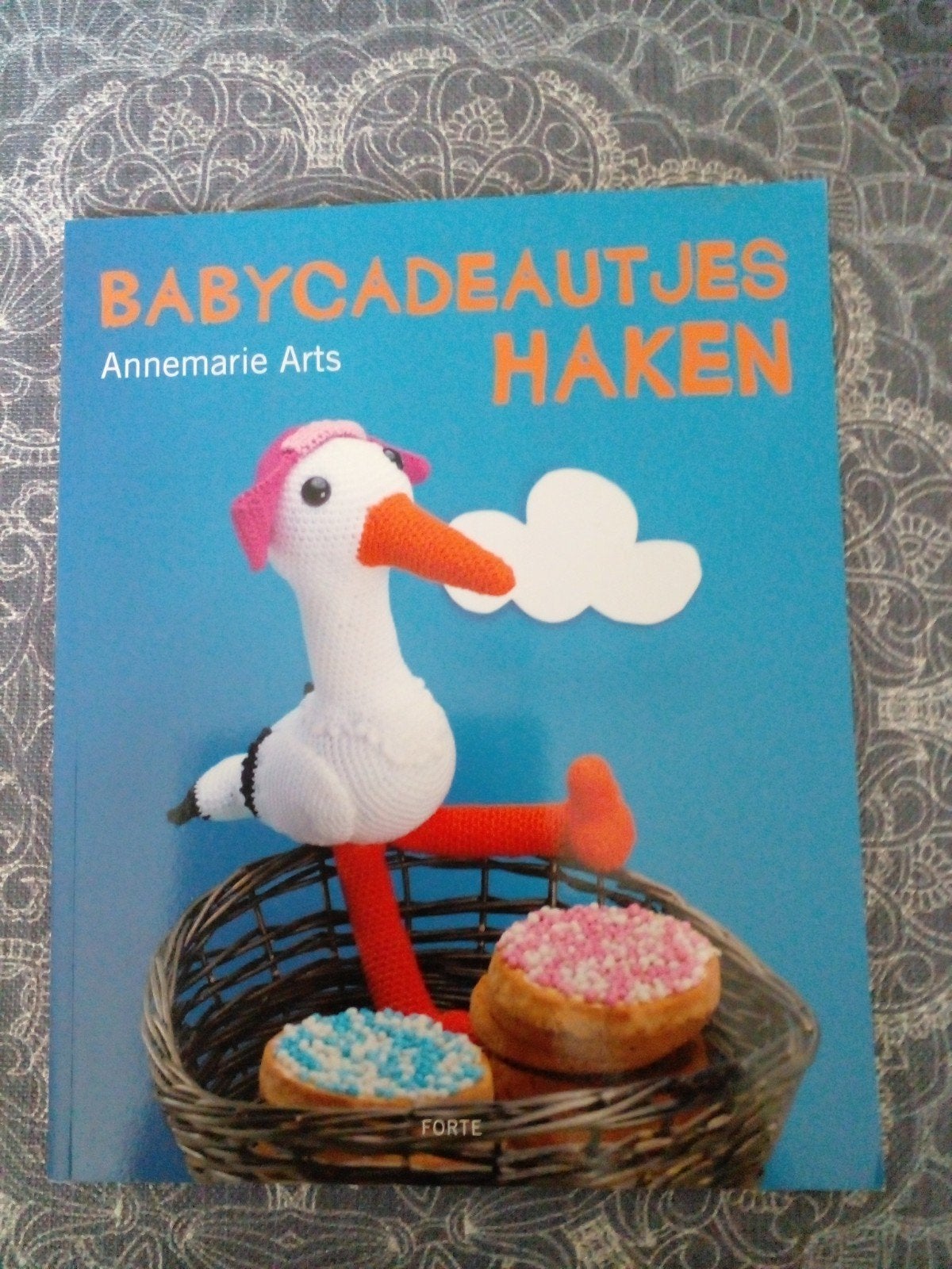 Babycadeautjes Haken - Annemarie Arts, Verzenden, Zo goed als nieuw, Haken, Patroon of Boek