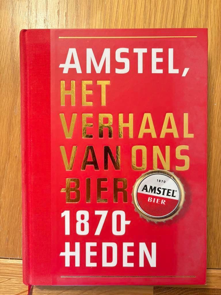 Amstel, het verhaal van ons bier 1870-heden, Verzamelen, Verzenden, Zo goed als nieuw, Overige typen, Amstel