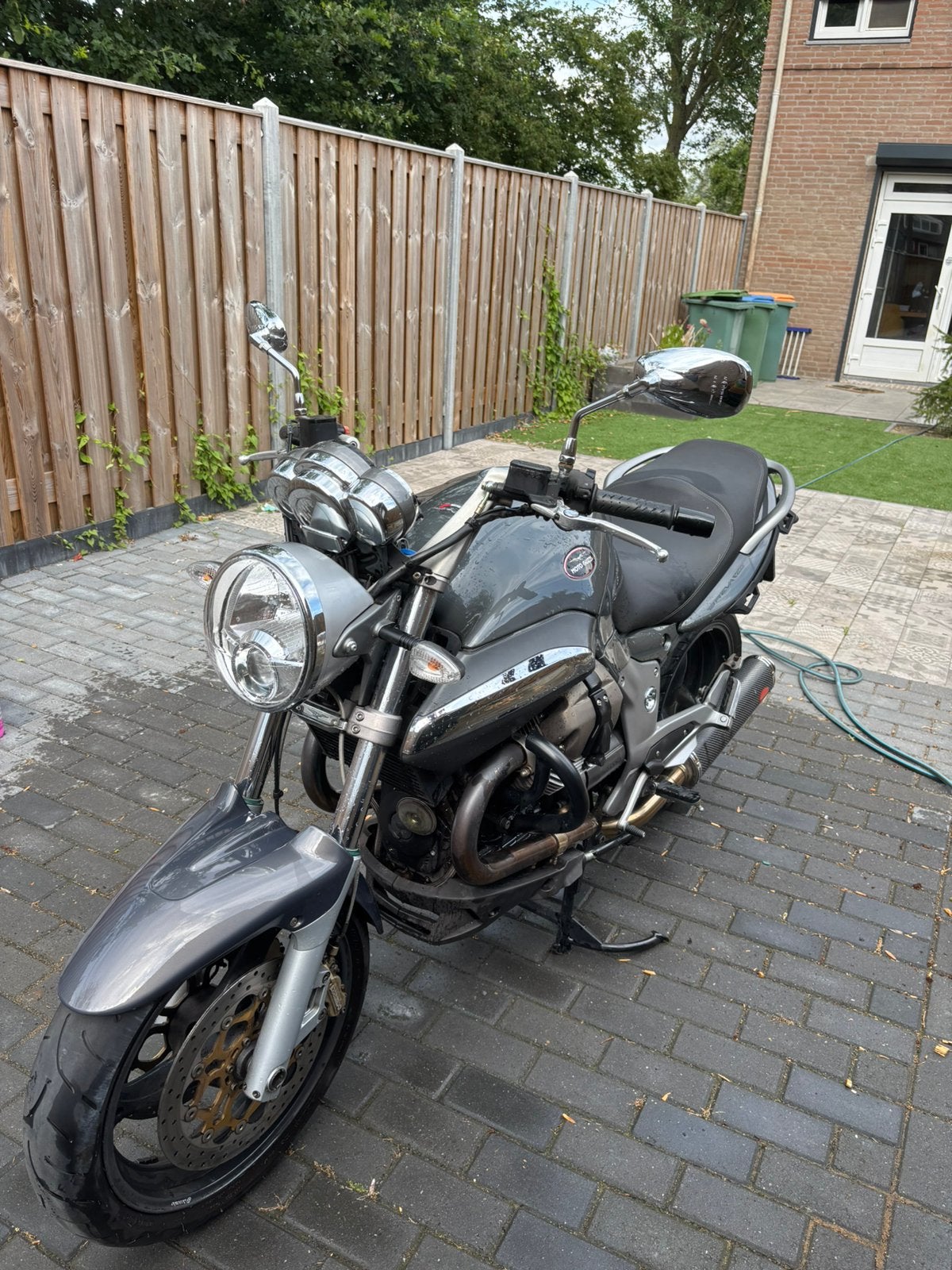Moto Guzzi Breva V1100 (2007), 1064 cc, 2 cilinders, Sportuitlaat, Gebruikt