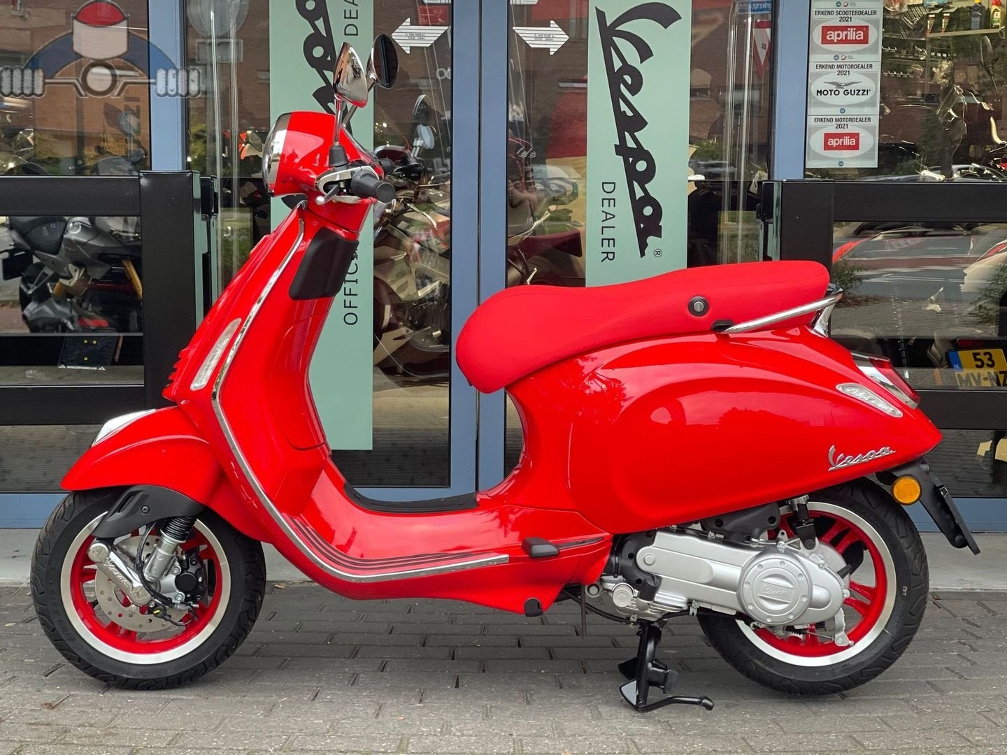 VESPA PRIMAVERA 50 4T RED 50 €500,- korting!!, Onbekend, Onbekend, VESPA