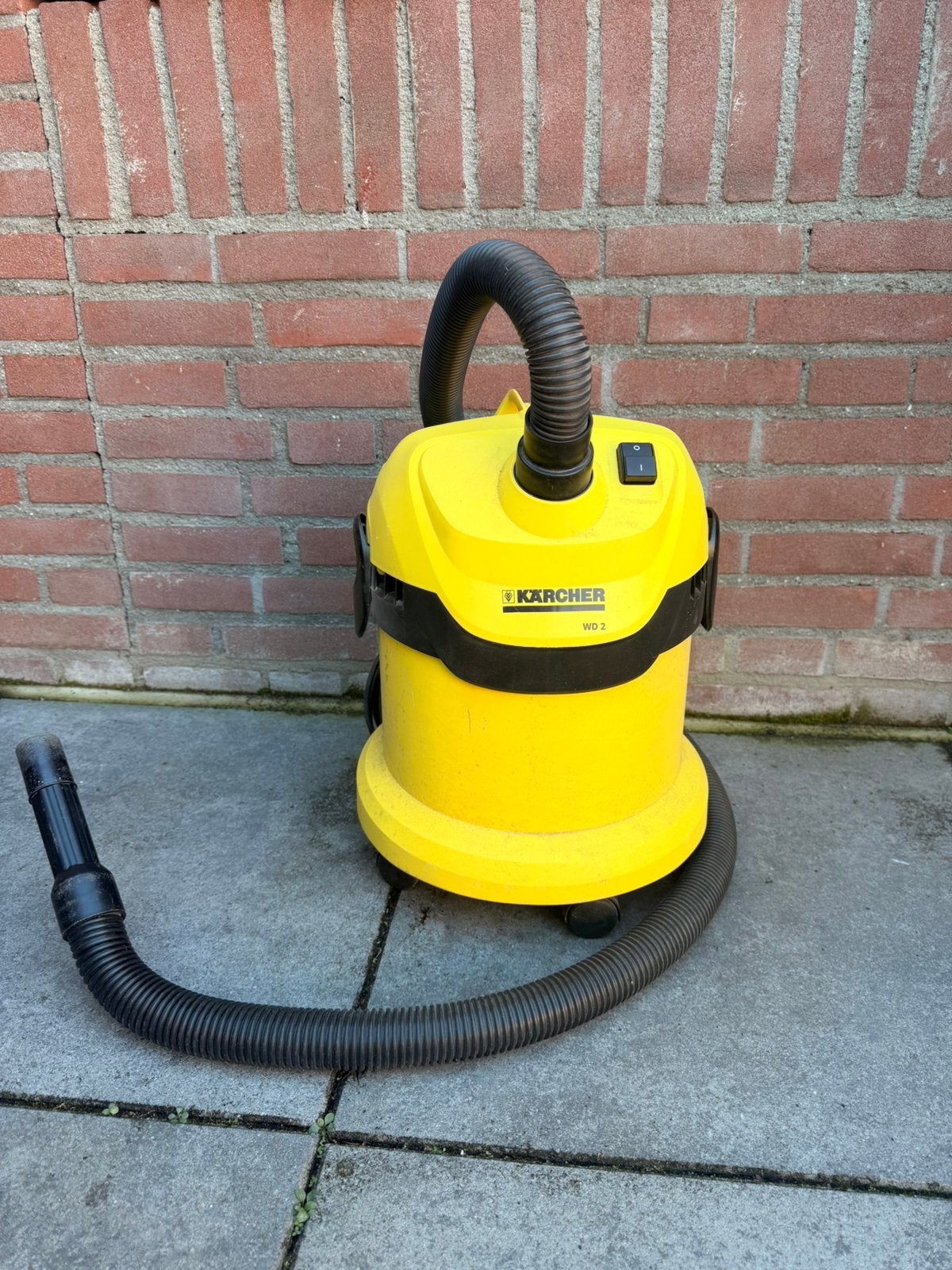 Karcher WD2, Doe-het-zelf en Verbouw, Ophalen, Zo goed als nieuw, Waterstofzuiger