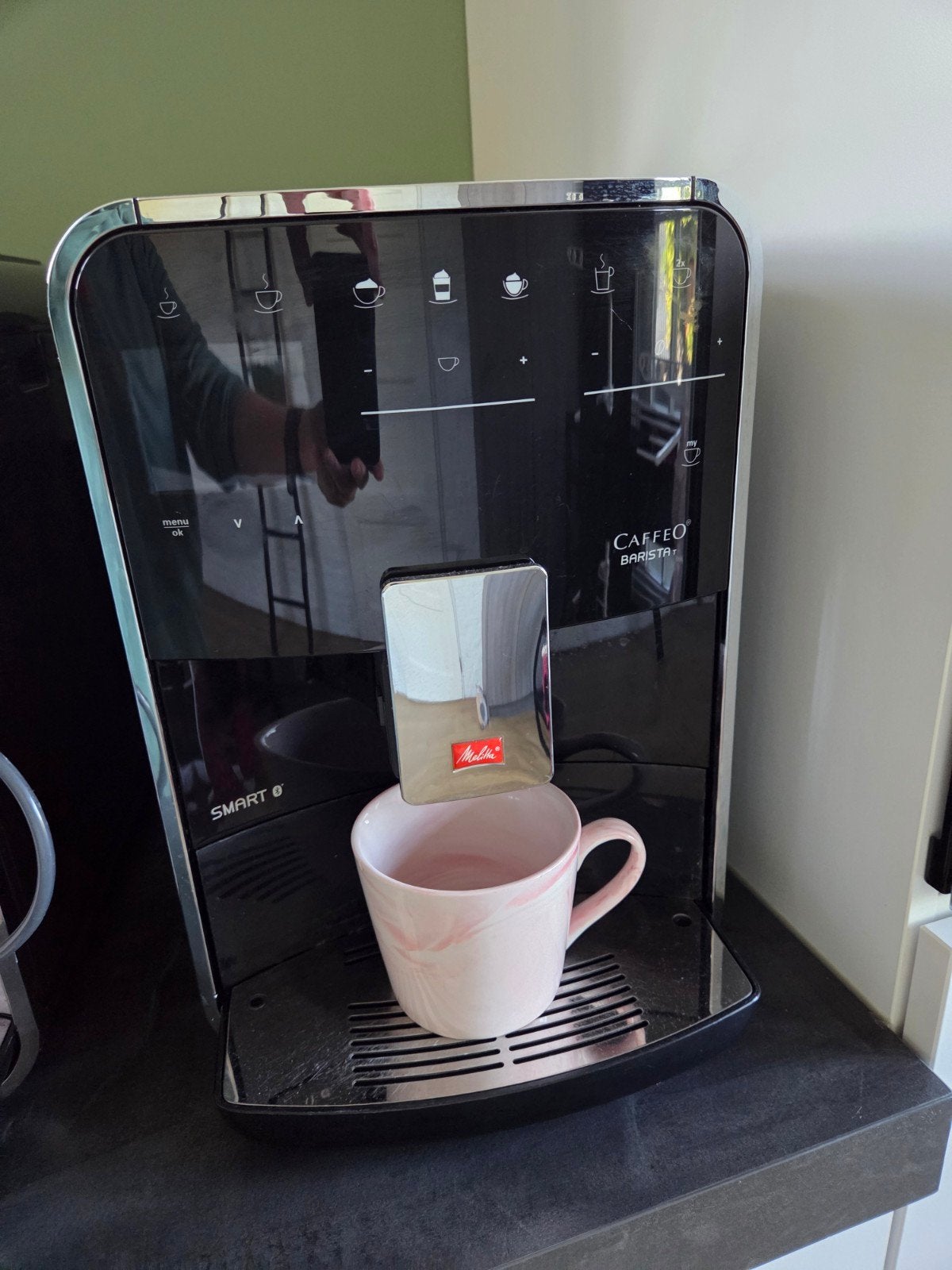 Melitta Caffeo Barista Smart F830-101 Koffiemachine, Ophalen, Gebruikt, 10 kopjes of meer, Koffiemachine