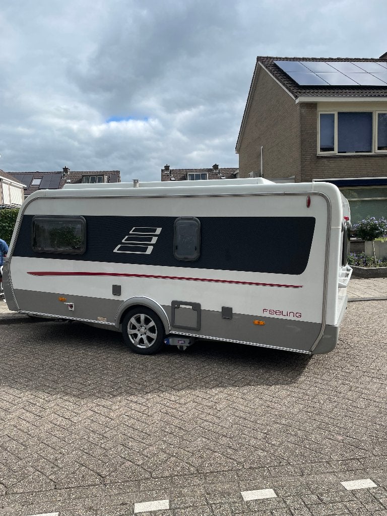 Te Koop: Zeer complete Eriba (Hymer) Feeling 425, Caravans en Kamperen, Treinzit, 750 - 1000 kg, Particulier, Eriba
