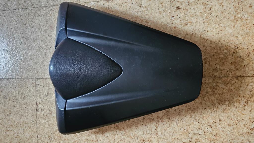 buddyseat cover voor Honda CB 1000 2008, Ophalen